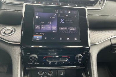 2024 Jeep Grand Cherokee Laredo 4x4