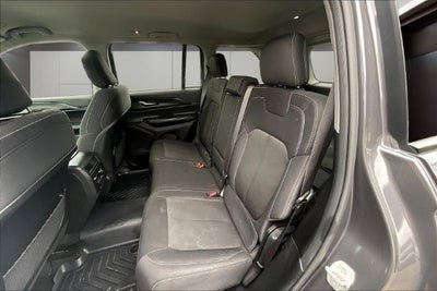 2024 Jeep Grand Cherokee Laredo 4x4