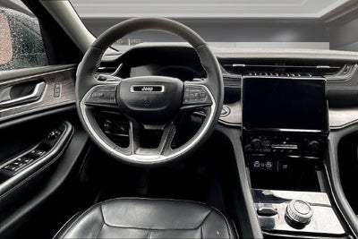 2024 Jeep Grand Cherokee Laredo 4x4