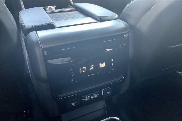 2026 Jeep Grand Wagoneer Limited Reserve 4x4