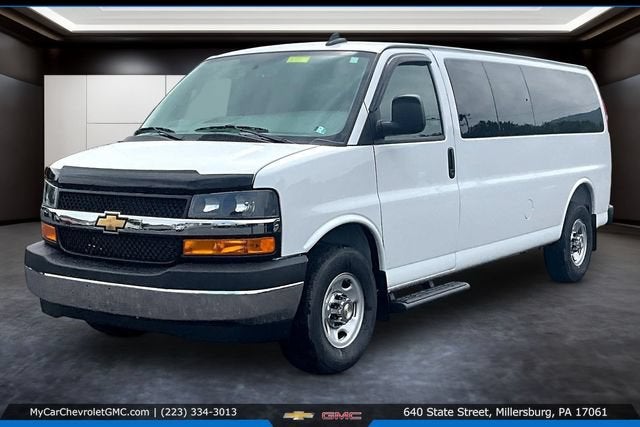 2026 Chevrolet Express Passenger 1LS