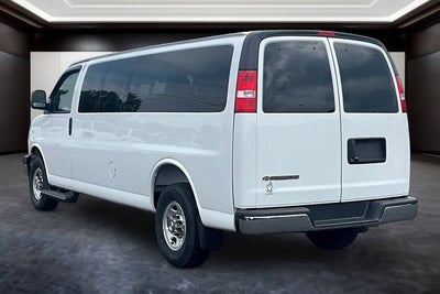 2026 Chevrolet Express Passenger 1LS