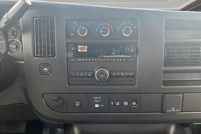 2026 Chevrolet Express Passenger 1LS