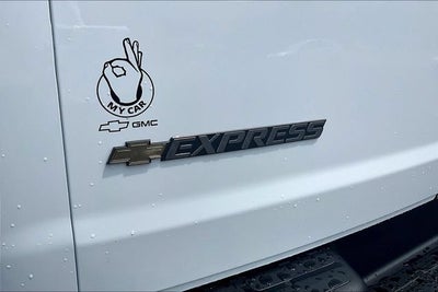 2026 Chevrolet Express Passenger 1LS