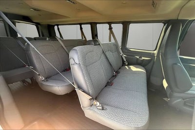 2026 Chevrolet Express Passenger 1LS