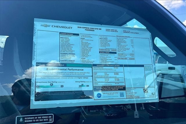 2026 Chevrolet Express Passenger 1LS