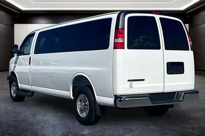 2026 Chevrolet Express Passenger 1LS