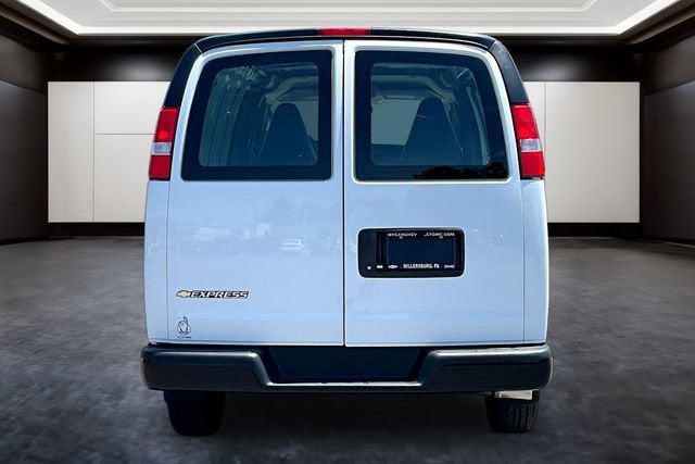 2026 Chevrolet Express Cargo WT