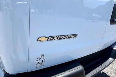 2026 Chevrolet Express Cargo WT
