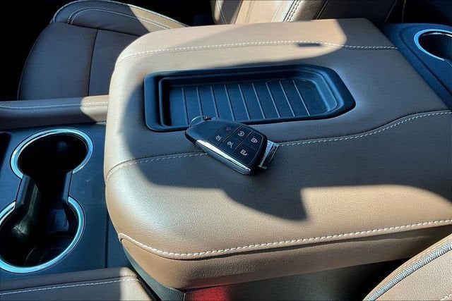 2024 Chevrolet Suburban High Country