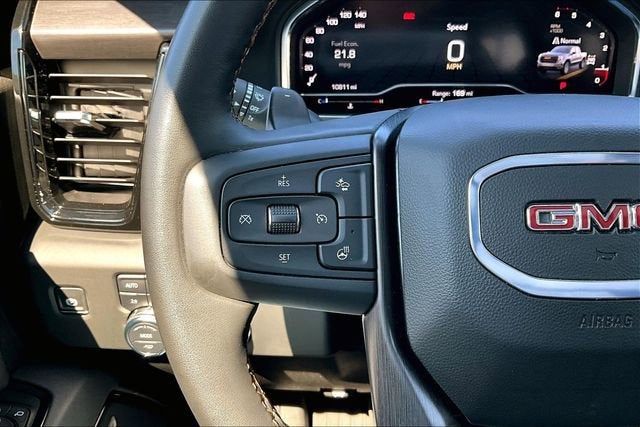 2025 GMC Sierra 1500 AT4 - Photo 12