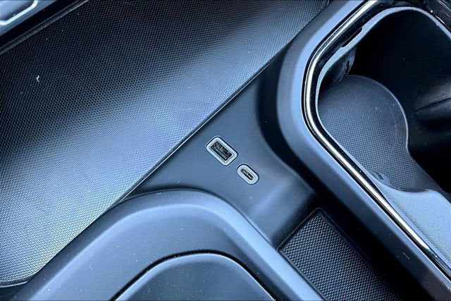 2025 GMC Sierra 1500 AT4 - Photo 17