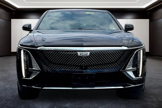 Used 2024 Cadillac LYRIQ Tech with VIN 1GYKPMRL7RZ122950 for sale in Millersburg, PA