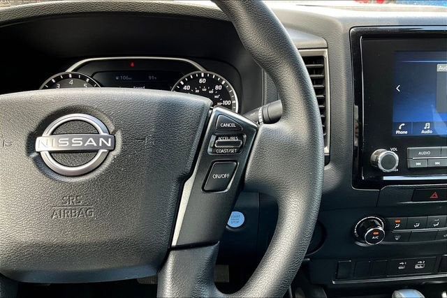 2022 Nissan Frontier Crew Cab SV 4x2