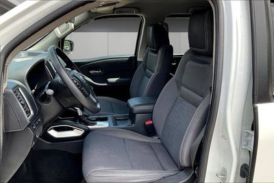2022 Nissan Frontier Crew Cab SV 4x2
