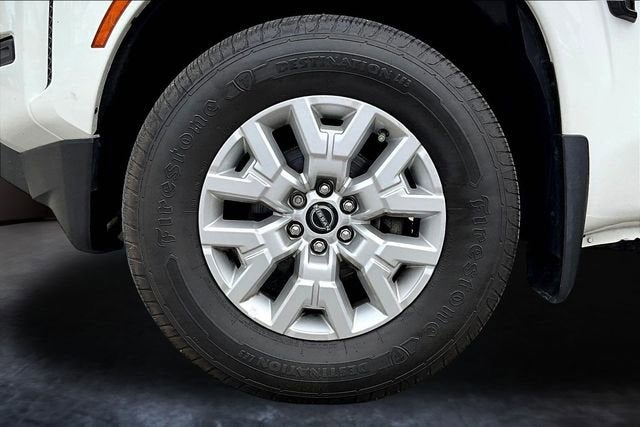 2022 Nissan Frontier Crew Cab SV 4x2