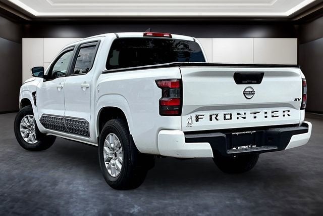 2022 Nissan Frontier Crew Cab SV 4x2