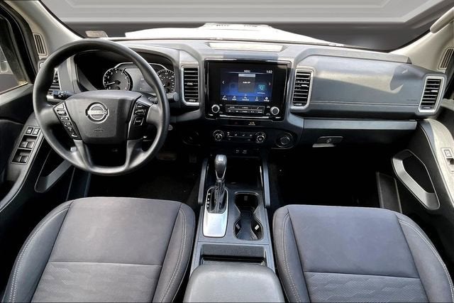 2022 Nissan Frontier Crew Cab SV 4x2
