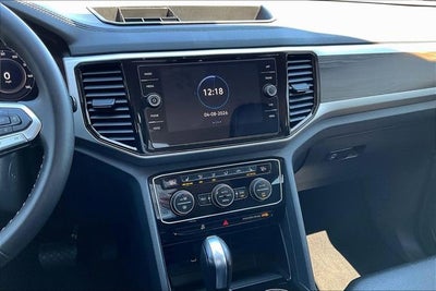 2023 Volkswagen Atlas 2.0T SE w/Technology