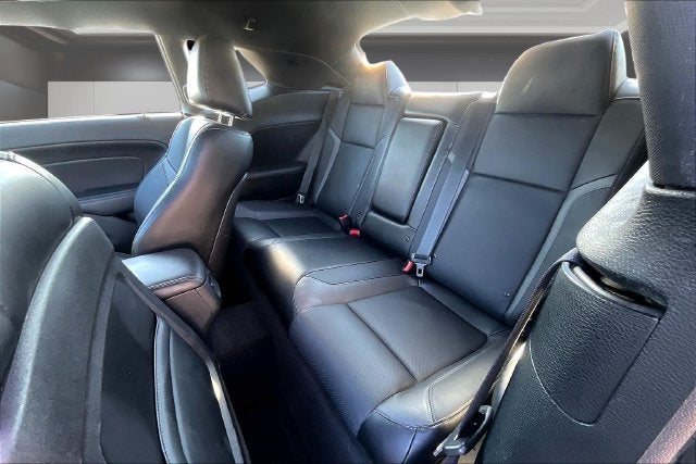2015 Dodge Challenger SXT Plus