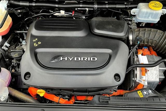 2023 Chrysler Pacifica Hybrid Touring L
