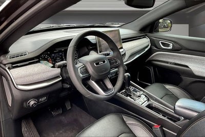 2023 Jeep Compass Latitude Lux FWD