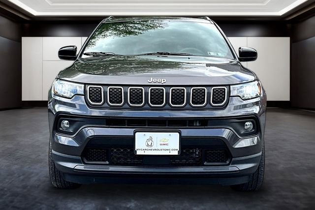2023 Jeep Compass Latitude Lux FWD