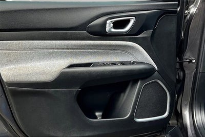 2023 Jeep Compass Latitude Lux FWD