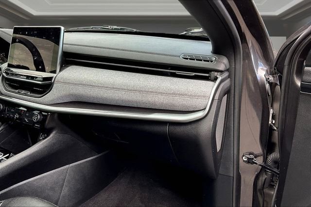 2023 Jeep Compass Latitude Lux FWD