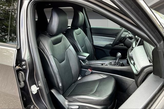 2023 Jeep Compass Latitude Lux FWD