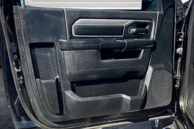 2021 RAM 2500 Tradesman Regular Cab 4x4 8' Box
