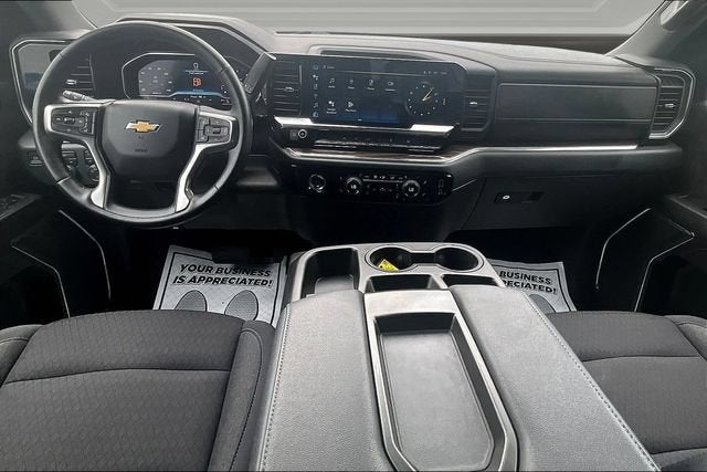 2024 Chevrolet Silverado 1500 LT (2FL)