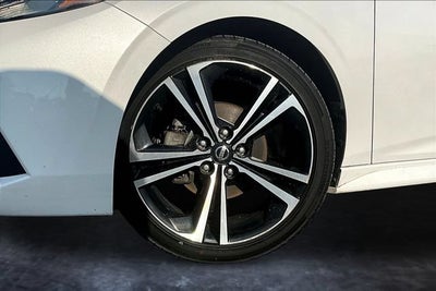2021 Nissan Sentra SR Xtronic CVT