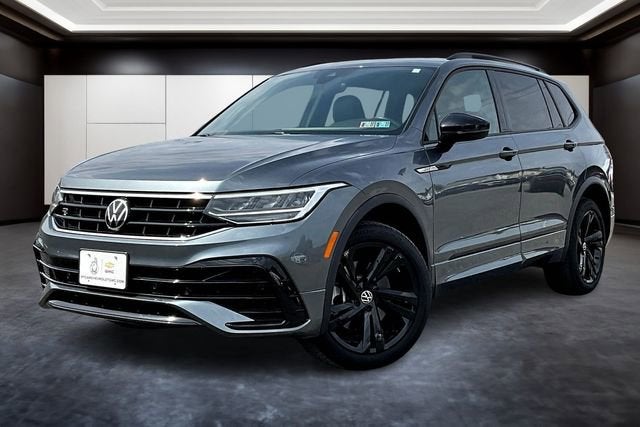 2023 Volkswagen Tiguan SE R-LINE BLACK