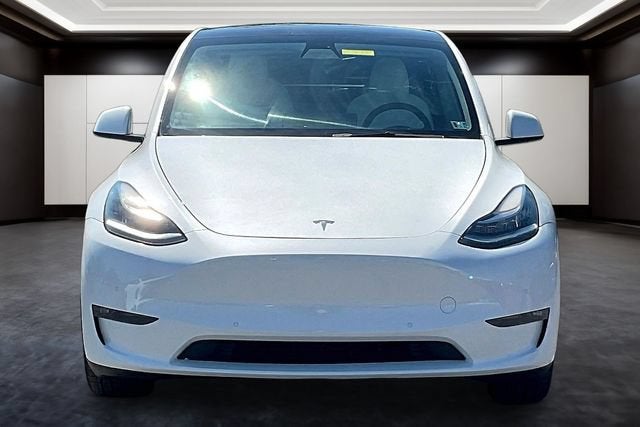Used 2022 Tesla Model Y Long Range with VIN 7SAYGDEE4NF428532 for sale in Millersburg, PA
