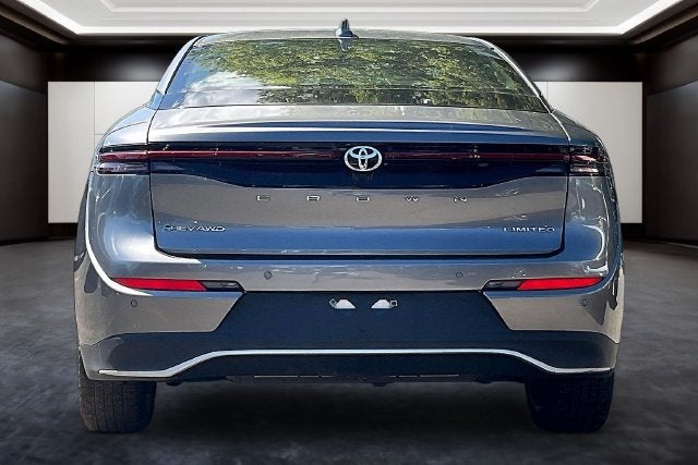 2024 Toyota Crown Limited