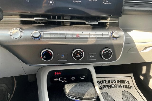 2024 Hyundai Kona SE