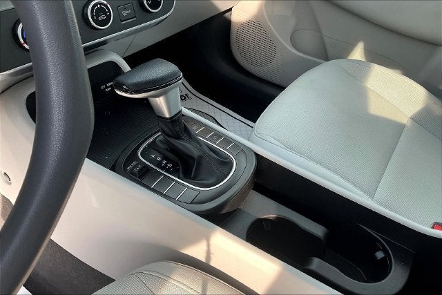 2024 Hyundai Kona SE