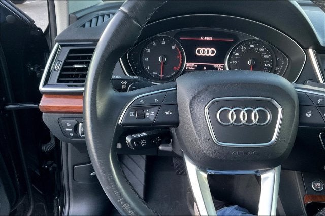 2023 Audi Q5 Premium 40 TFSI quattro S tronic