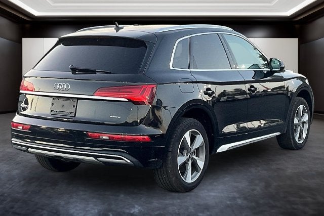 2023 Audi Q5 Premium 40 TFSI quattro S tronic