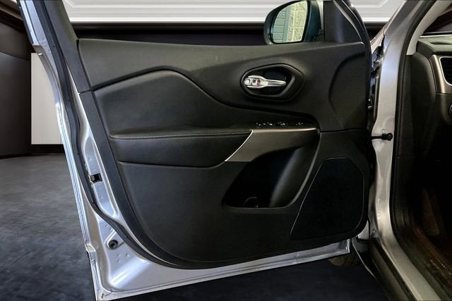 2021 Jeep Cherokee Latitude Plus