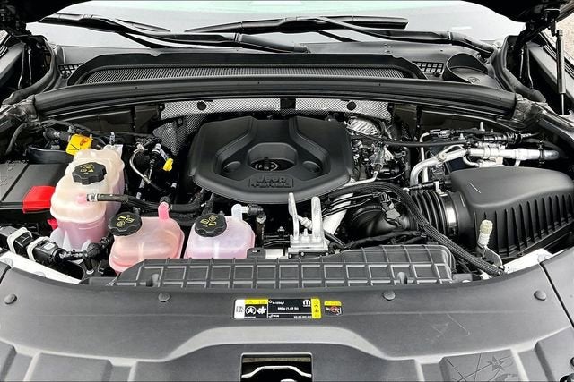 2024 Jeep Grand Cherokee 4xe Anniversary Edition