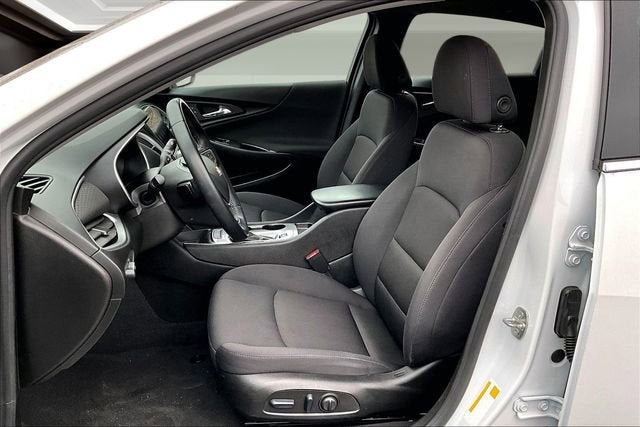 2023 Chevrolet Malibu RS