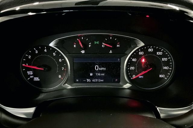 2022 Chevrolet Traverse LT Cloth