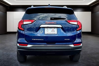 2022 GMC Terrain SLT