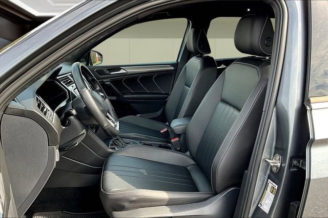 2023 Volkswagen Tiguan 2.0T SE R-Line Black