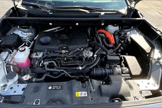 2022 Toyota RAV4 Hybrid LE