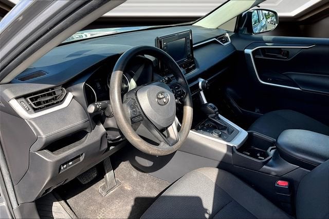 2022 Toyota RAV4 Hybrid LE