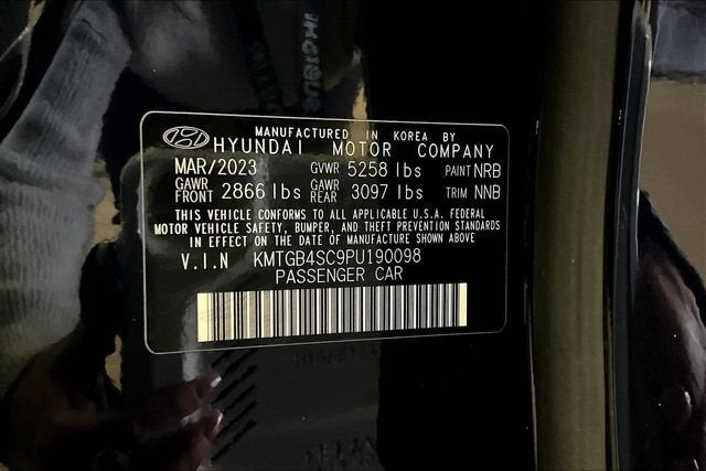 2023 Genesis G80 2.5T