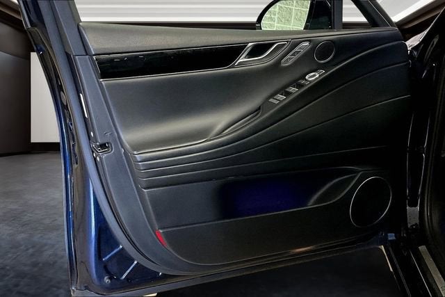 2023 Genesis G80 2.5T